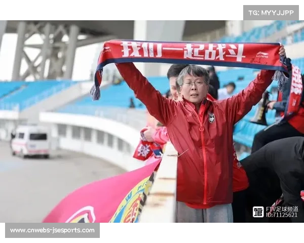 卡利亚里球迷远征团获赞，俱乐部发声致谢